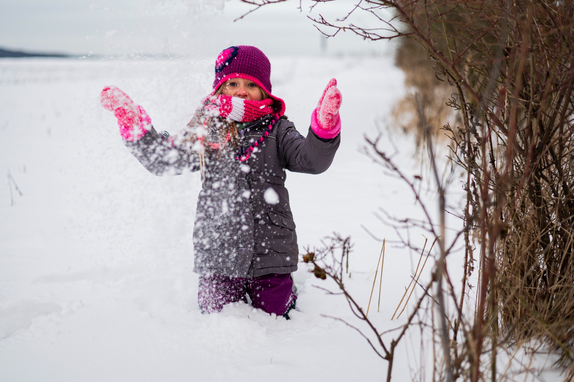 "Byl to opravdu krásný a lidský zážitek. I když děti byly unavené, hladové a focení nebylo vůbec snadné, pan k nám přistupoval s obrovským klidem, empatií a pochopením – člověk má hned pocit, že je v dobrých rukou a focení se nemusí vůbec bát." K.T.